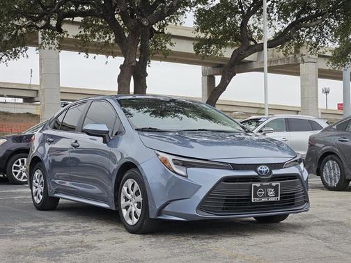2023 Toyota Corolla Hybrid LE