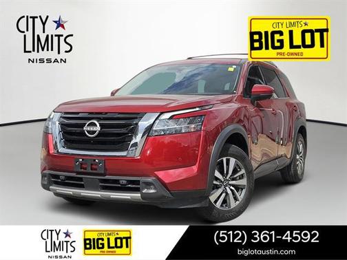 2023 Nissan Pathfinder SL FWD