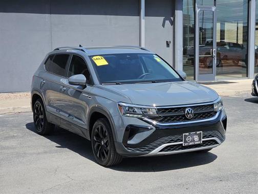 2023 Volkswagen Taos 1.5T SE