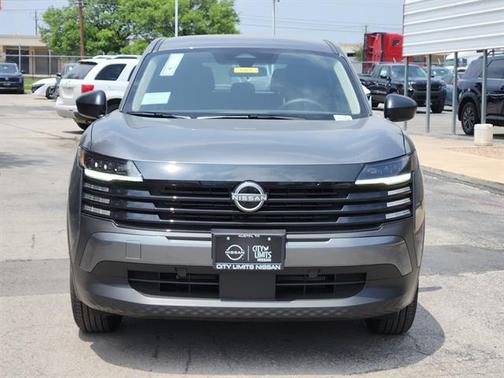 Gun Metallic 2026 Nissan Kicks S