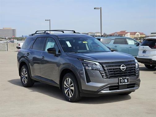 Gun Metallic 2026 Nissan Pathfinder SL