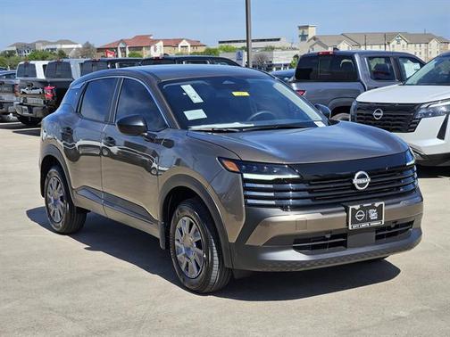 Canyon Bronze Metallic 2026 Nissan Kicks S