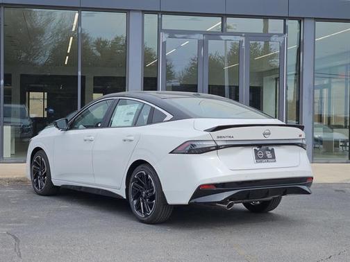 2026 Nissan Sentra SR