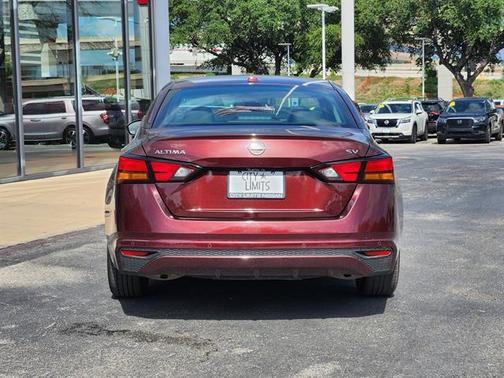Garnet Pearl Metallic 2024 Nissan Altima 2.5 SV