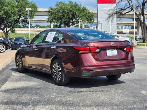 Garnet Pearl Metallic 2024 Nissan Altima 2.5 SV