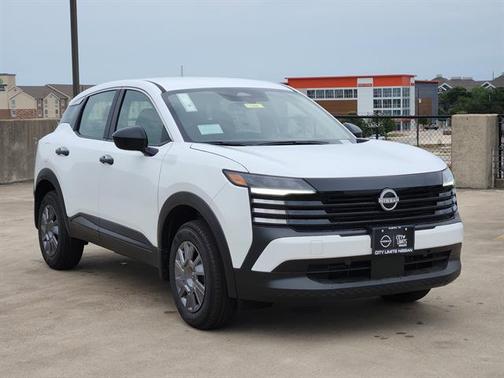 Fresh Powder 2026 Nissan Kicks S