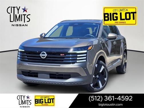 Canyon Bronze Metallic 2025 Nissan Kicks SR