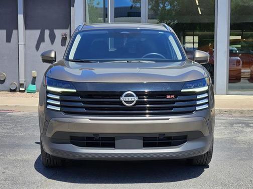 Canyon Bronze Metallic 2025 Nissan Kicks SR