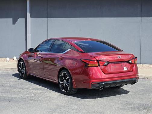 2024 Nissan Altima SR FWD