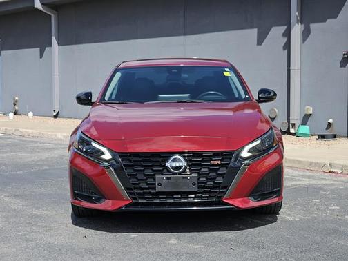 2024 Nissan Altima SR FWD