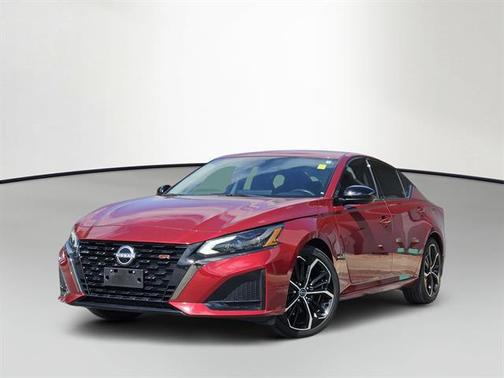 2024 Nissan Altima SR FWD