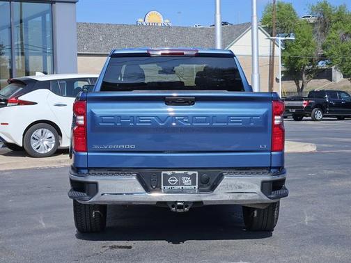 2024 Chevrolet Silverado 1500 LT