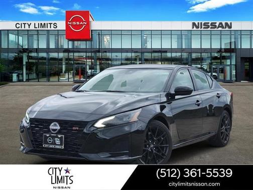 Super Black 2026 Nissan Altima SR FWD