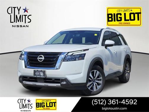 2025 Nissan Pathfinder SL FWD