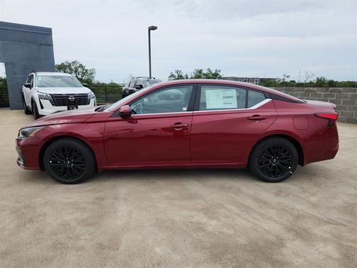 Scarlet Ember Tintcoat 2026 Nissan Altima SV FWD