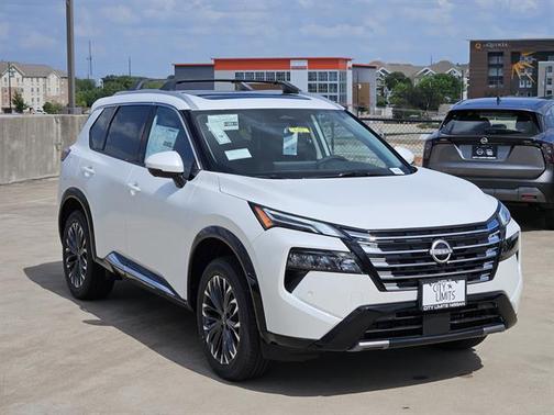Everest White Pearl Tricoat 2026 Nissan Rogue Platinum