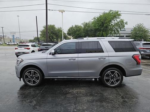 Iconic Silver Metallic 2021 Ford Expedition Limited