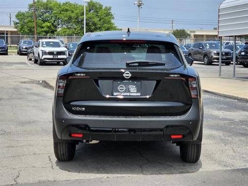 Super Black 2026 Nissan Kicks S