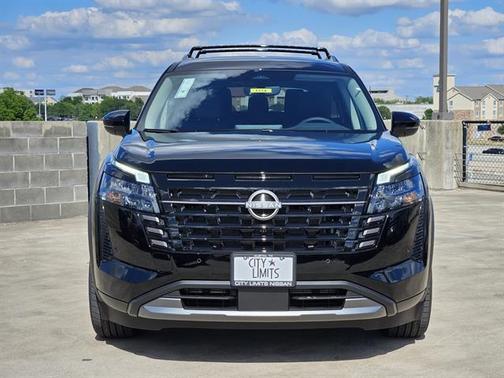 Super Black 2026 Nissan Pathfinder SL