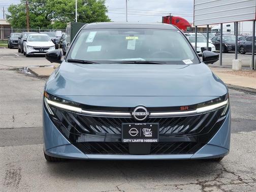 Atlantic Gray Metallic/Super Black 2026 Nissan Sentra SR