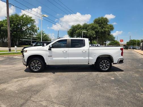Summit White 2021 Chevrolet Silverado 1500 LT