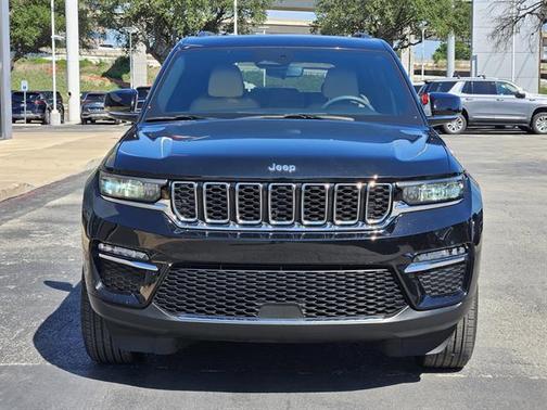 Diamond Black Crystal Pearlcoat 2024 Jeep Grand Cherokee Limited