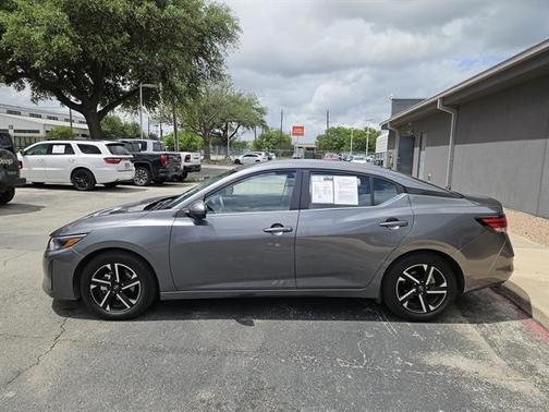 Gun Metallic 2025 Nissan Sentra SV