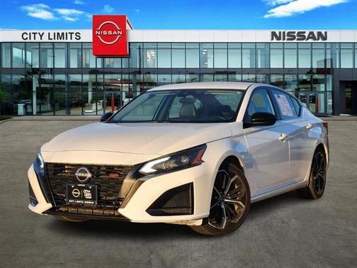 2024 Nissan Altima SR FWD