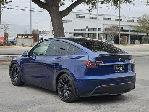 2022 Tesla Model Y Performance Dual Motor All-Wheel Drive