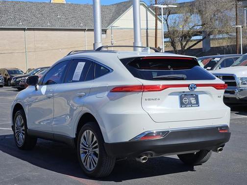 2024 Toyota Venza XLE