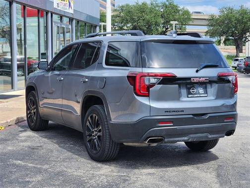Satin Steel Metallic 2022 GMC Acadia FWD SLE