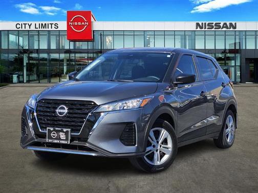 2025 Nissan Kicks S
