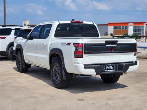 Glacier White 2026 Nissan Frontier PRO-4X