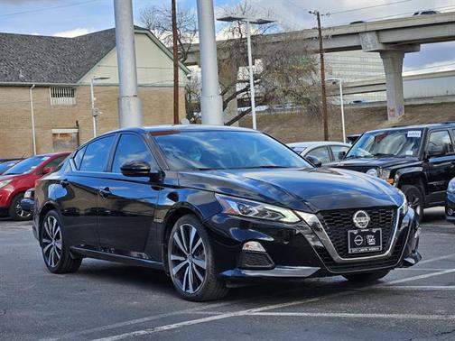 2019 Nissan Altima 2.5 SR