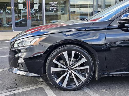 2019 Nissan Altima 2.5 SR