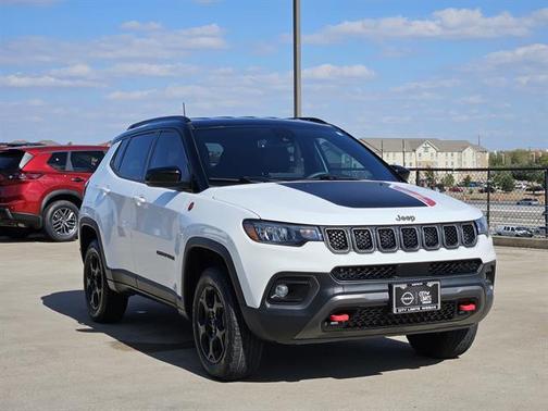 2023 Jeep Compass Trailhawk