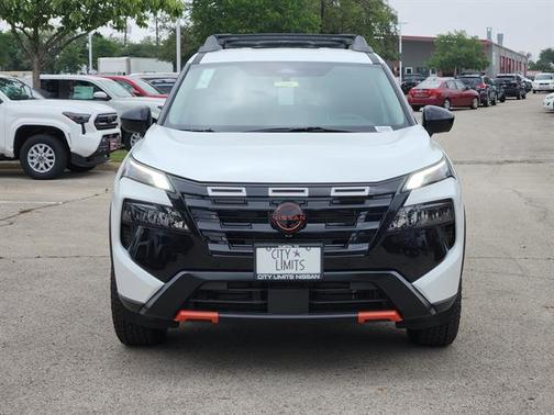 Everest White Pearl Tricoat 2026 Nissan Rogue Rock Creek