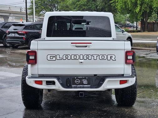 Bright White Clearcoat 2021 Jeep Gladiator High Altitude 4x4