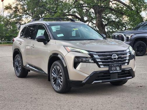 Champagne Silver Metallic/Super Black 2026 Nissan Rogue Platinum