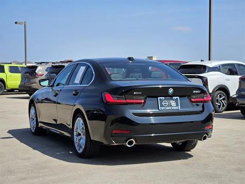 2025 BMW 330 xDrive
