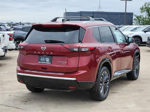 Scarlet Ember Tintcoat 2026 Nissan Rogue Platinum