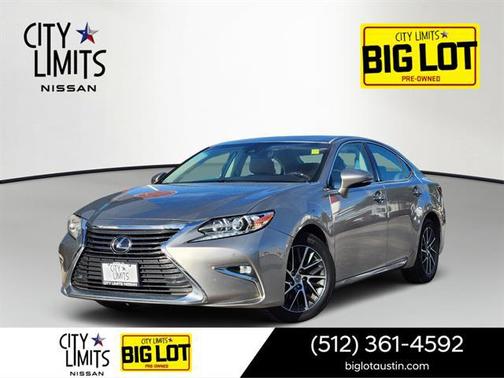 Atomic Silver 2017 Lexus ES 350 Base
