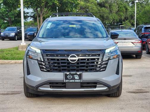 Boulder Gray Pearl 2026 Nissan Pathfinder Platinum