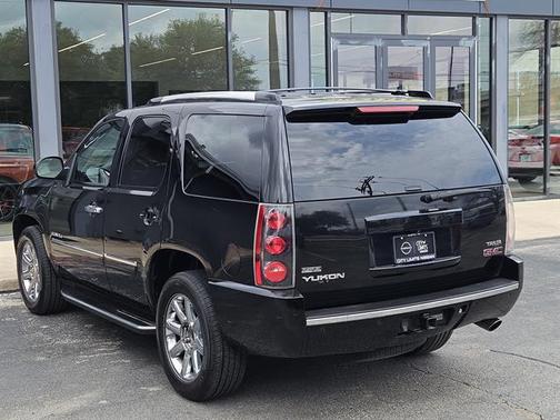 2010 GMC Yukon Denali