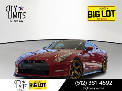 2014 Nissan GT-R Premium