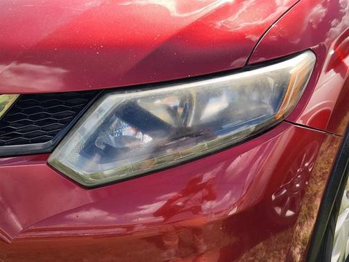 Cayenne Red 2014 Nissan Rogue SV