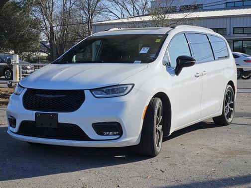 2025 Chrysler Pacifica Limited