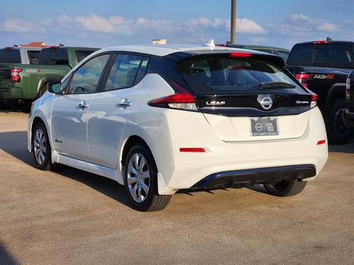 2018 Nissan Leaf S
