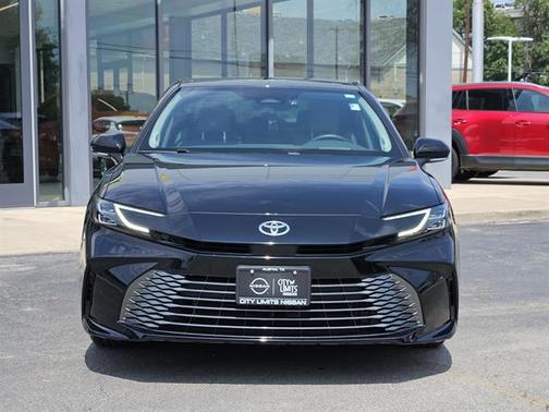 Midnight Black Metallic 2025 Toyota Camry XLE