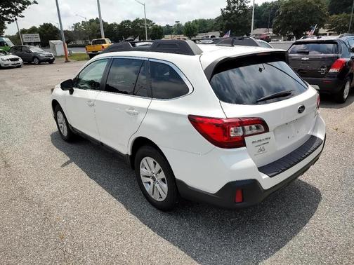 2018 Subaru Outback 2.5i Premium